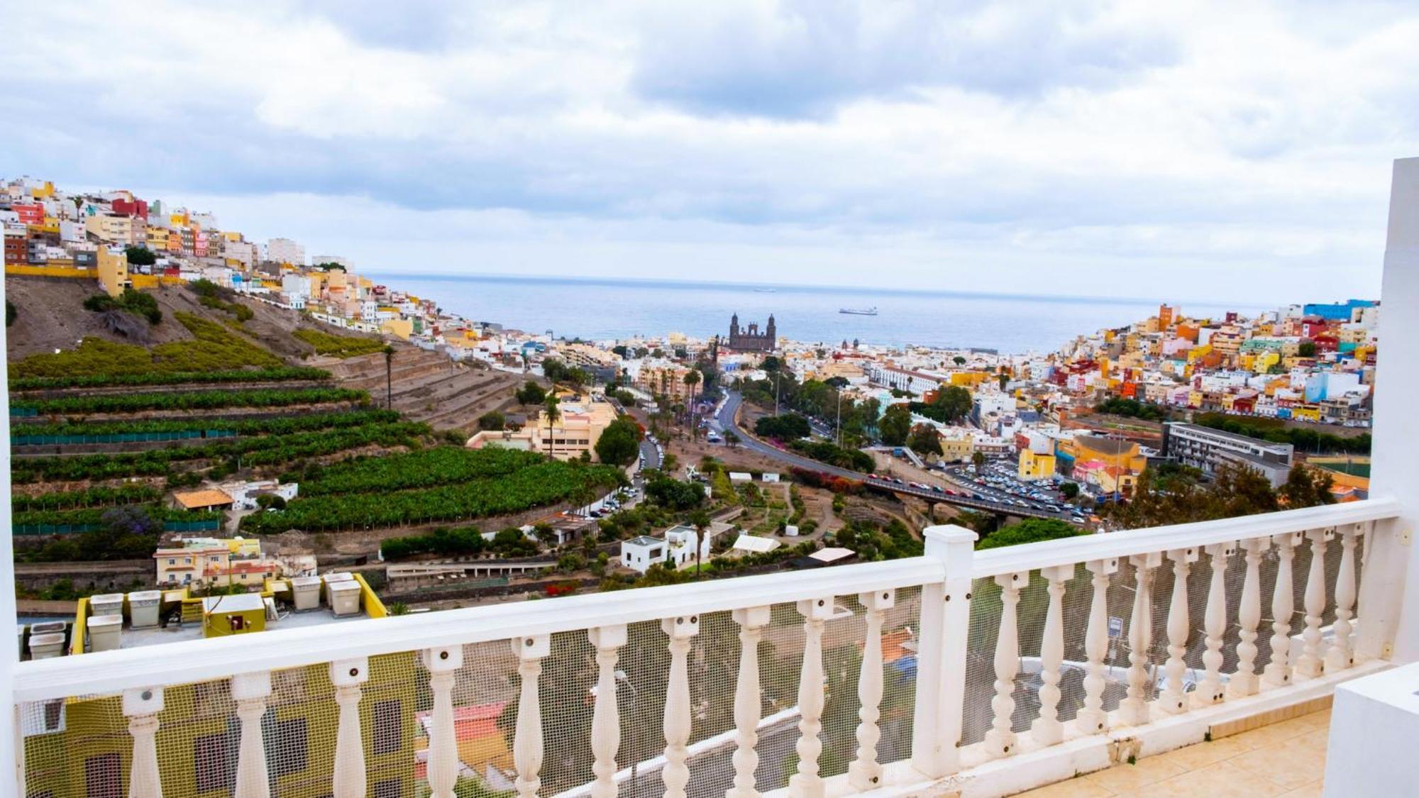 Appartement En Palmas Cerca De Vegueta Con Vistas *